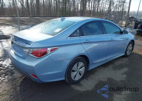2014 Hyundai Sonata Hybrid from USA, damaged, VIN KMHEC4A40EA114907